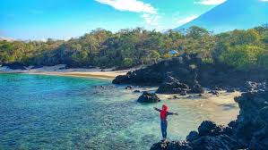 Wisata Laut Flores